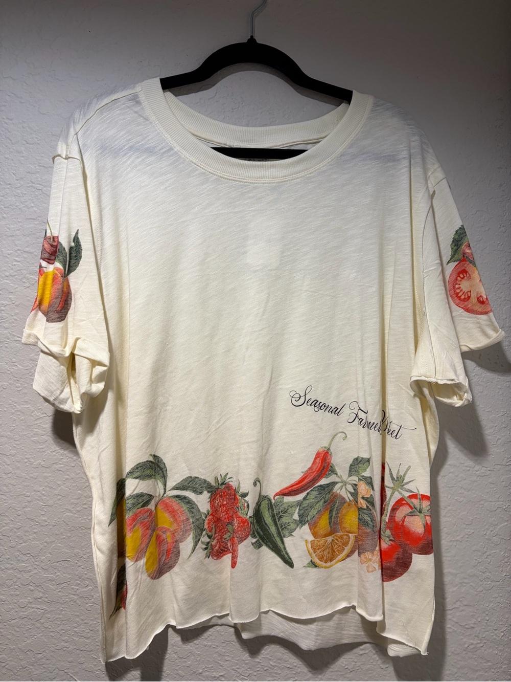 Women's Cream Fruit & Pepper Graphic Tee